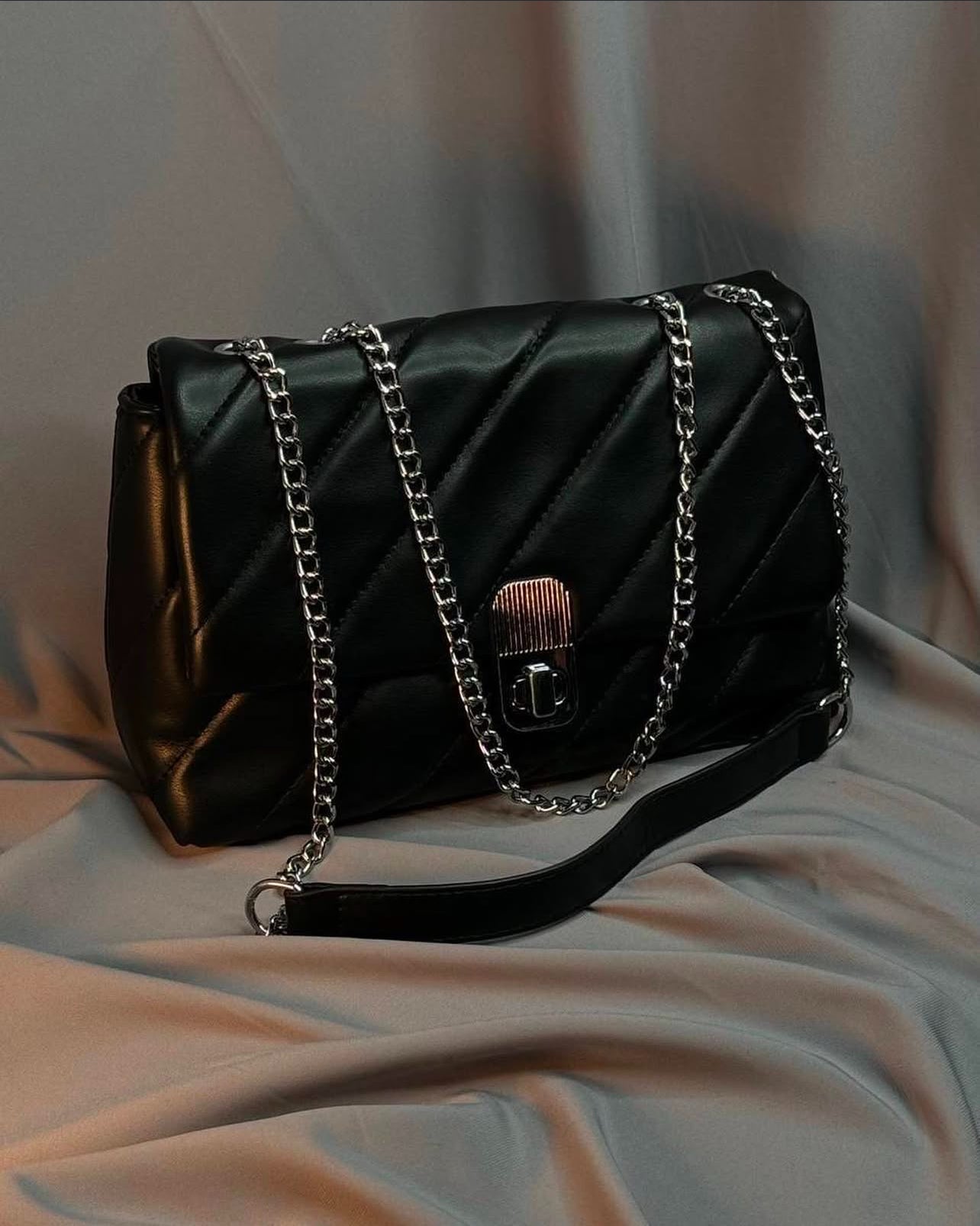 Shilton draw carry bag