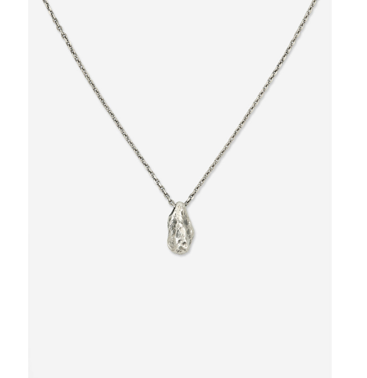 The stone necklace