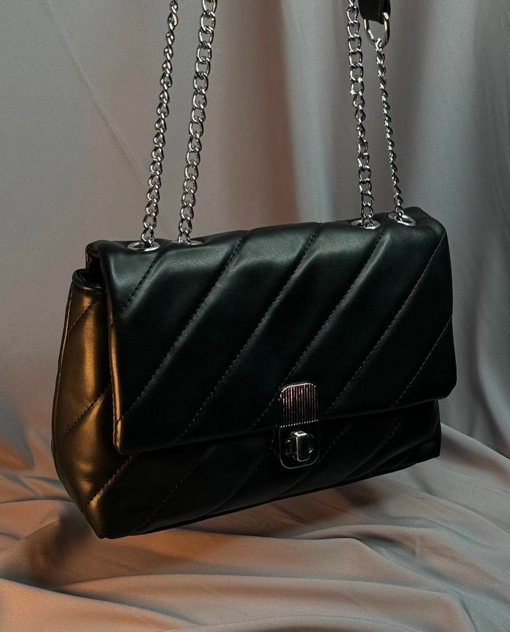 Shilton draw carry bag